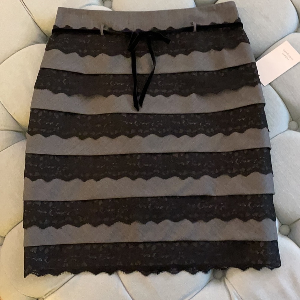 NWT Robert Rodriguez Grey and Black Skirt